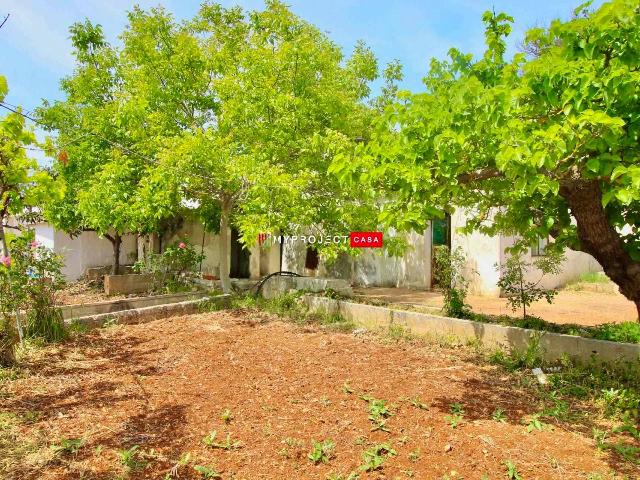 Mansion in Via Cisternino, Martina Franca - Photo 1