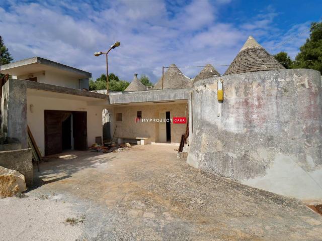 Country house or cottage in Strada Primicerio  16, Martina Franca - Photo 1