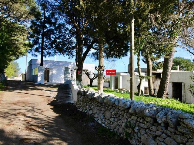 Country house or cottage, Martina Franca - Photo 1