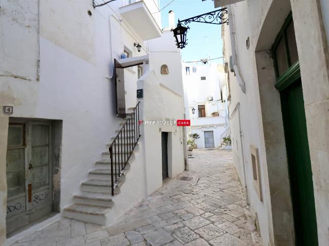 2-room flat in Vico Cappelletti 5, Martina Franca - Photo 1