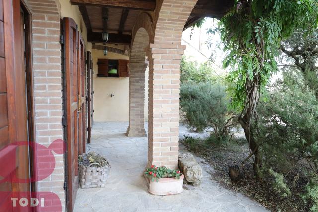 3-room flat in Quadro, Todi - Photo 1