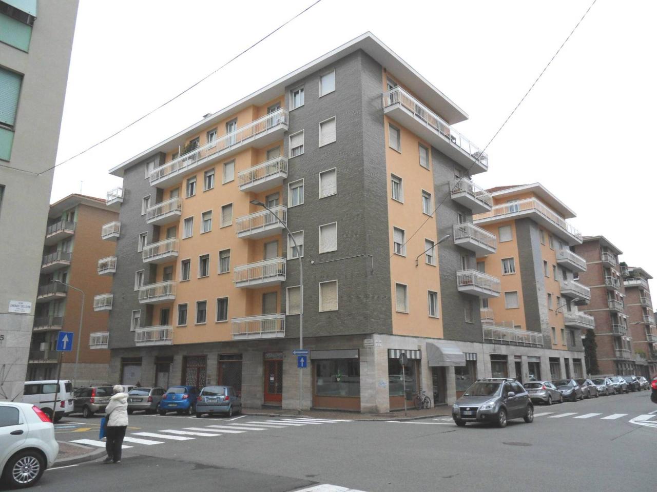 Negozio in Corso Risorgimento 4, Biella, {3} - Foto 1