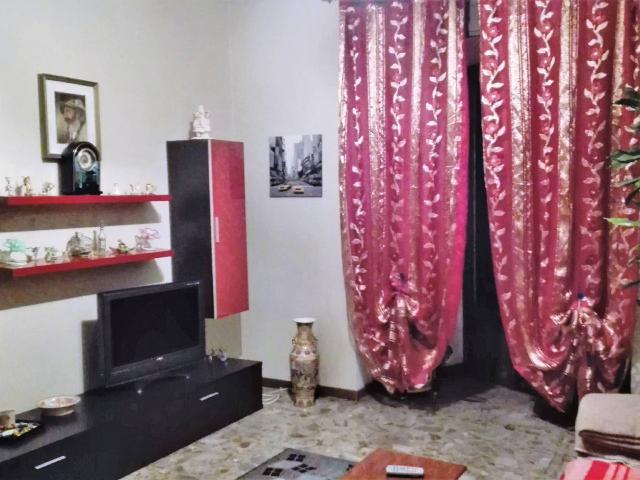 4-room flat in Via Antonio Gramsci, Cilavegna - Photo 1