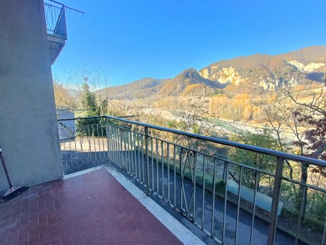 4-room flat in Via Alcide De Gasperi 17, Monzuno - Photo 1