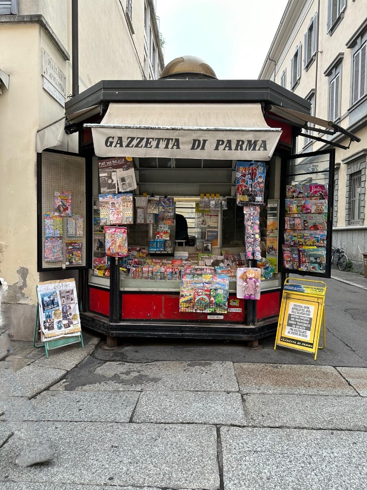 Negozio in vendita a Parma