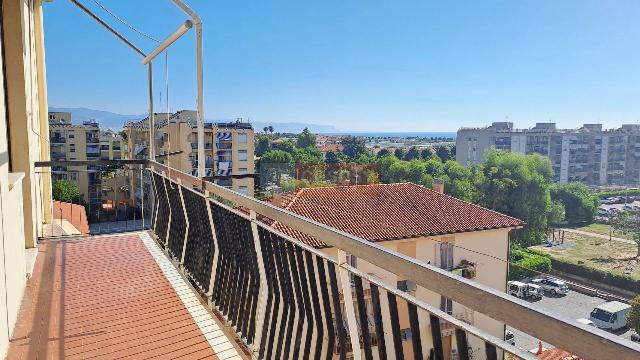 3-room flat in Via Massone, Albenga - Photo 1