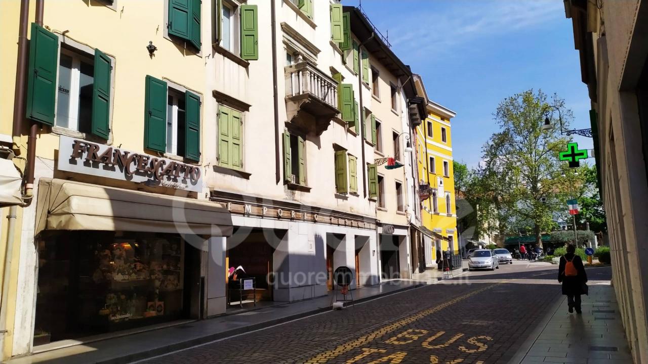 Negozio in Via Poscolle, Udine, {3} - Foto 1