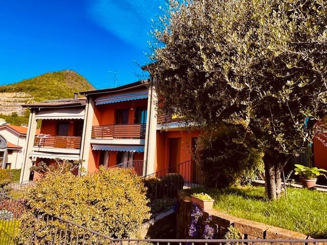 Terraced house in Via Torquato Tasso, Nembro - Photo 1