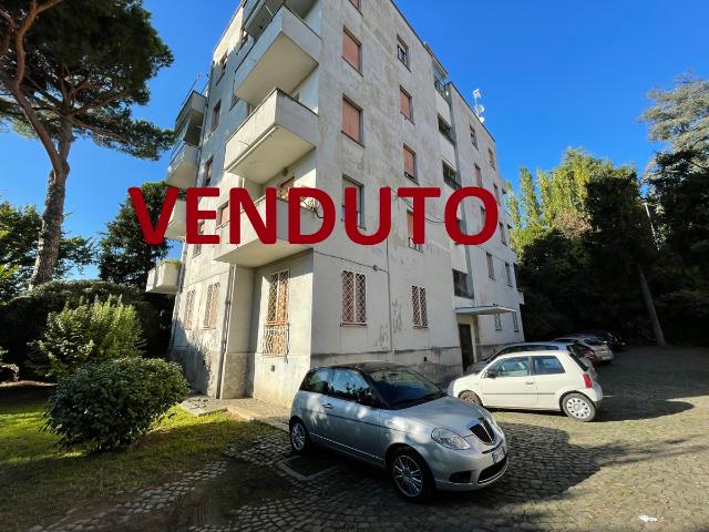 Vierzimmerwohnung in {3}, Via Fontana delle Rose 18 - Foto 1