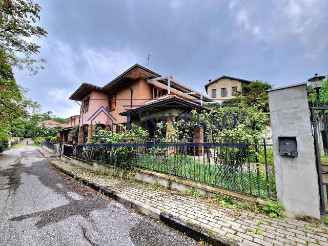 Villa in Via Privata Strada Nuova 27, Montebello della Battaglia - Foto 1