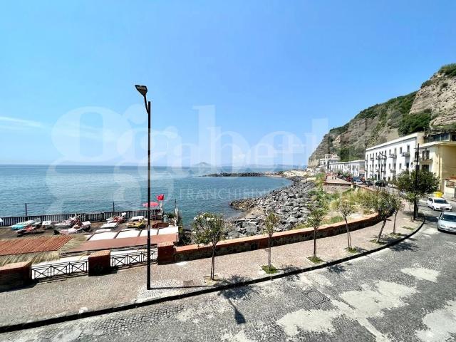 Apartament in Via Napoli, Pozzuoli - Photo 1