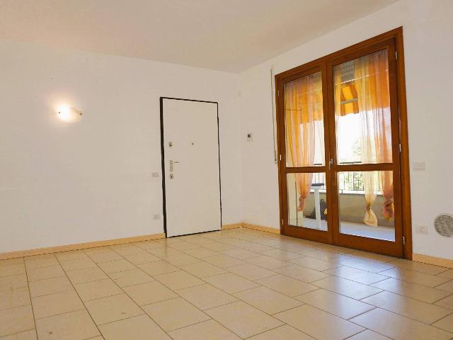 3-room flat in Via Camillo Torres 20, Saronno - Photo 1