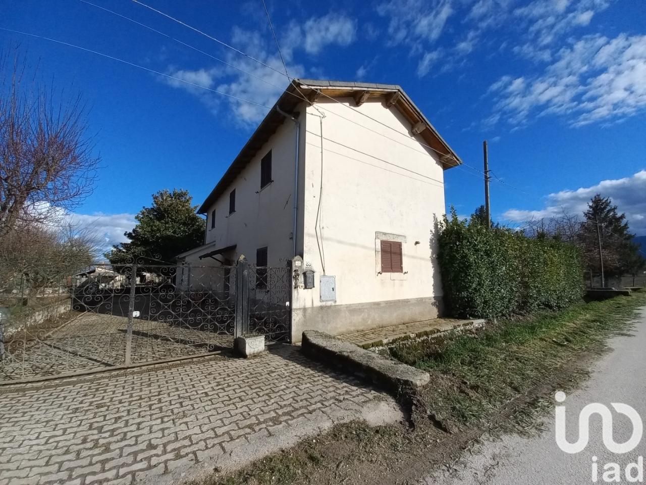 Villa in vendita a Trasacco