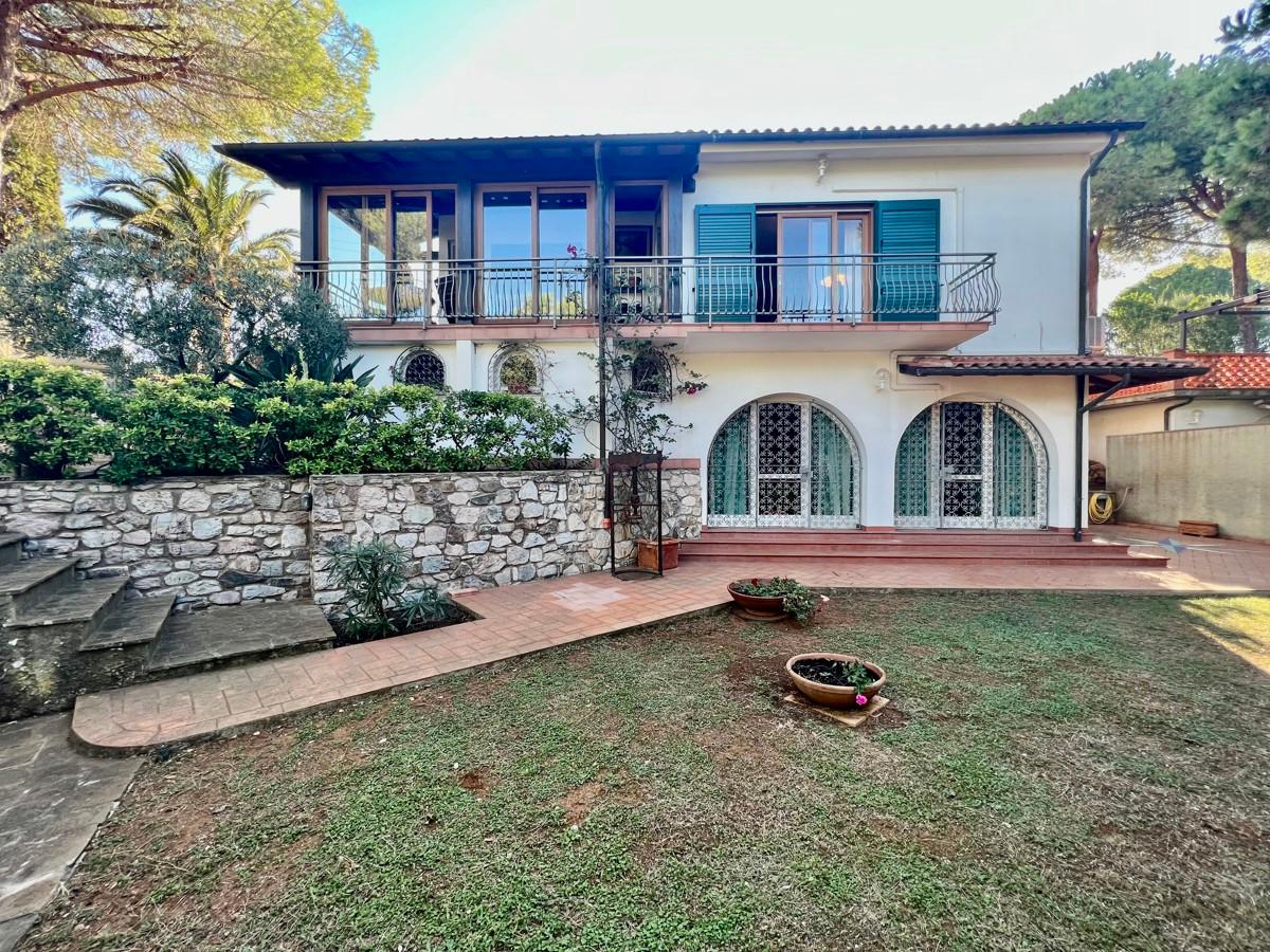 Villa in vendita a Porto Azzurro