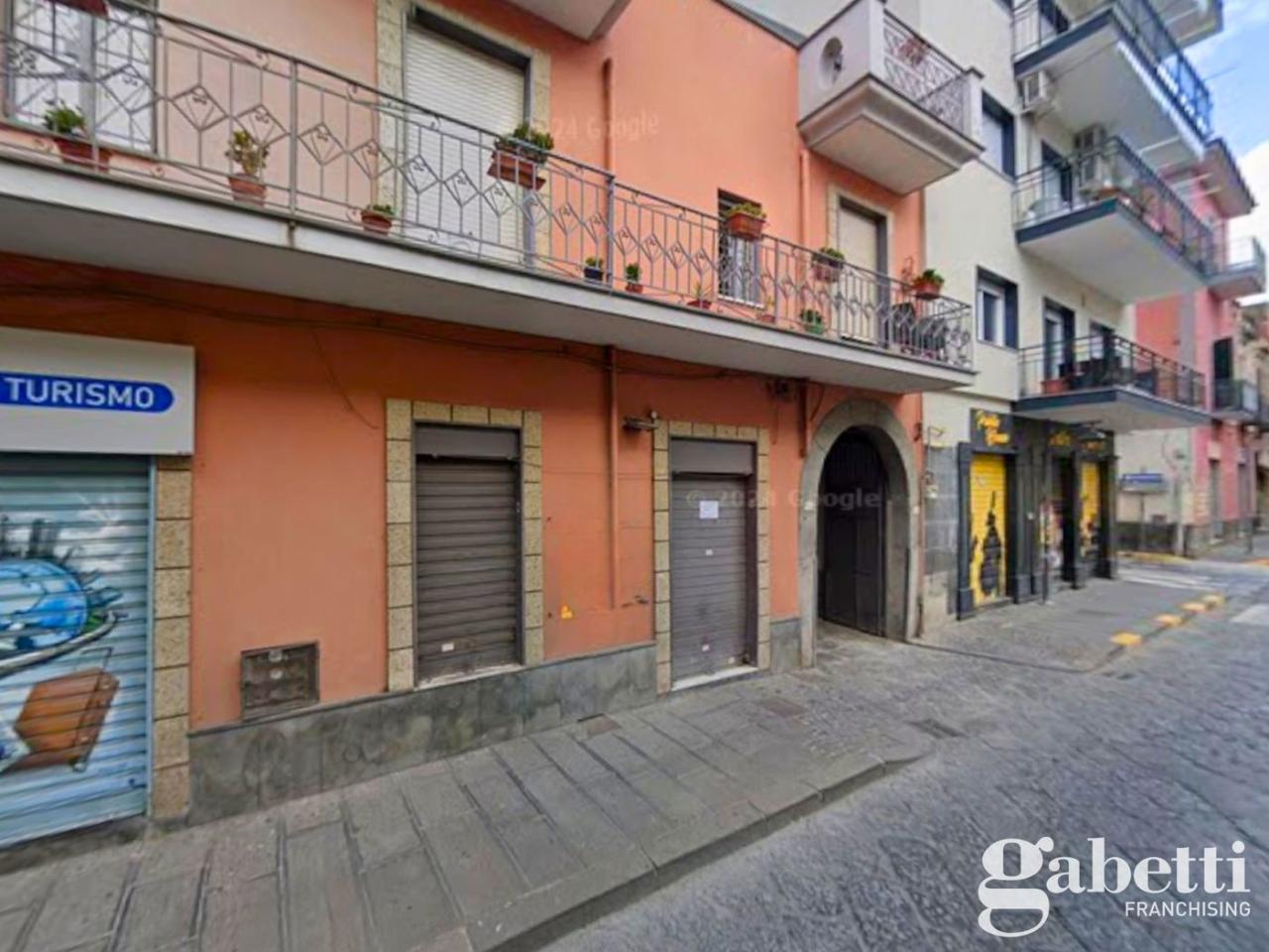 Negozio in Corso Vittorio Emanuele 00, Pomigliano D'Arco, {3} - Foto 1