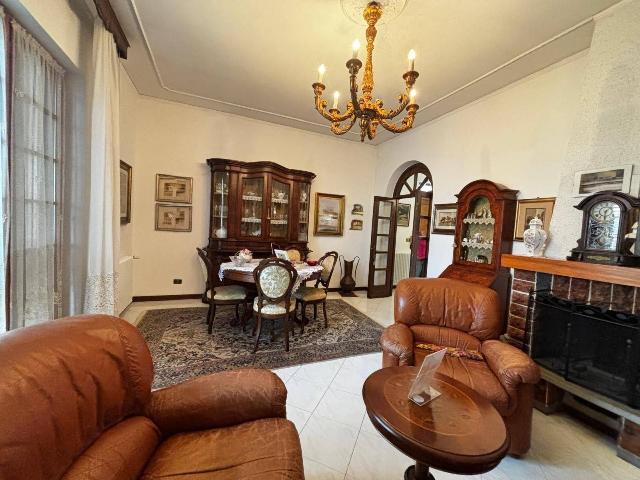 Villa in Via Felice Pioli, Aulla - Foto 1