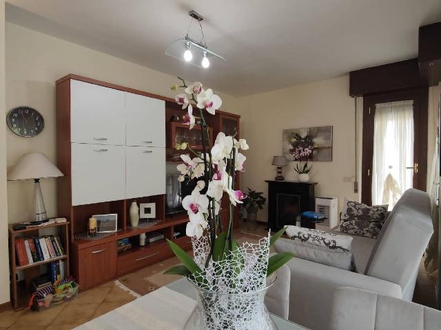 4-room flat in Via Cerri, Aulla - Photo 1