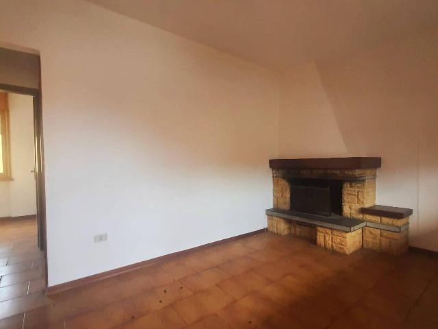 4-room flat in Via dei Molini 235, Sarzana - Photo 1