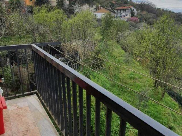 Detached house in Via Umberto Maddalena 10, Vezzano Ligure - Photo 1