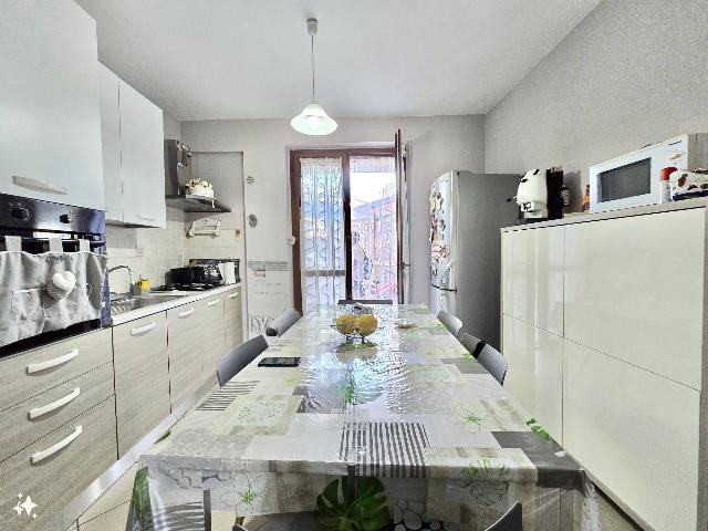 3-room flat in Via Irma Bandiera, Sant'Arpino - Photo 1