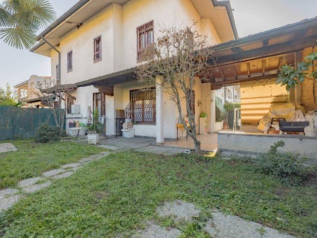 Terraced house in {3}, Via Sant'Alessandro 39/41 - Photo 1