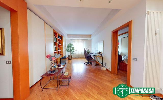 4-room flat, Valenza - Photo 1