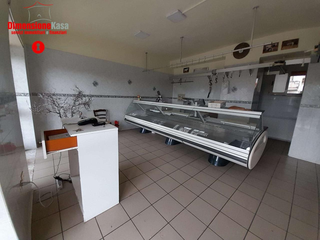 Negozio in Via Polvica , San Felice A Cancello, {3} - Foto 2