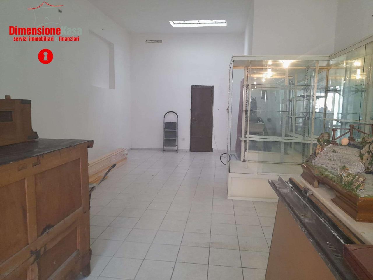 Negozio in Via Roma, Avella, {3} - Foto 1
