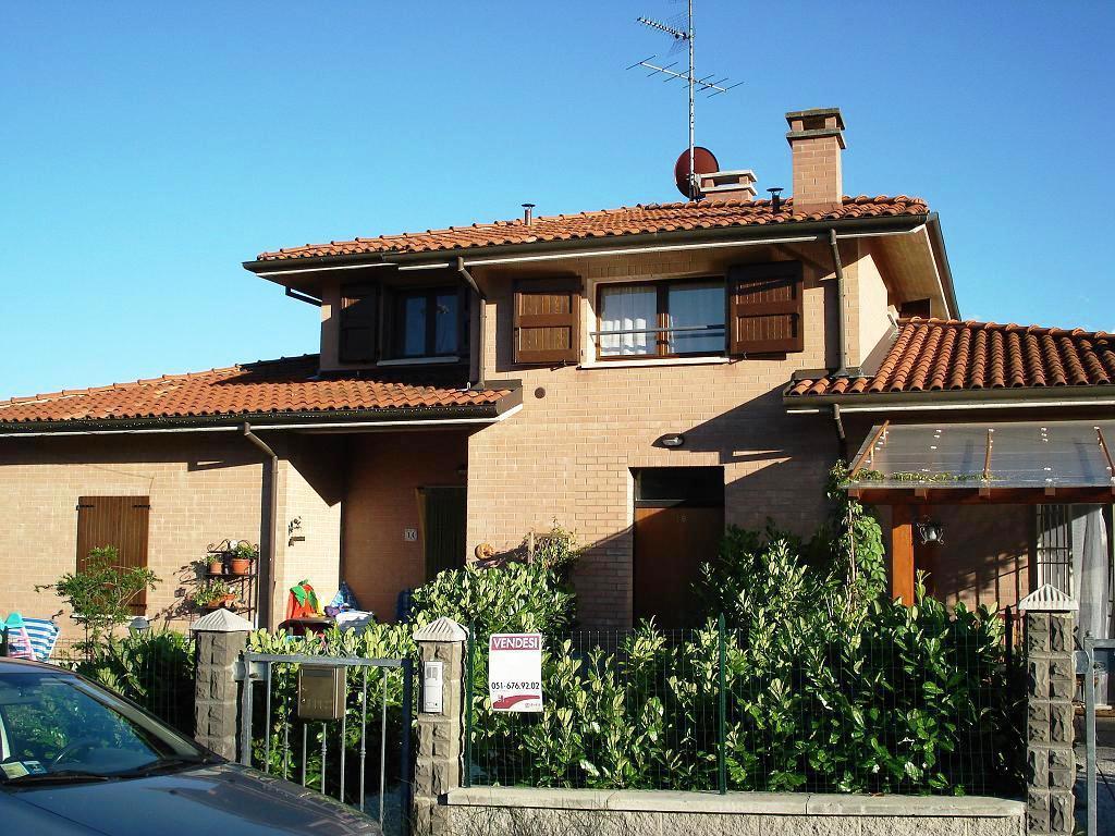 Appartamento in vendita a Monte San Pietro