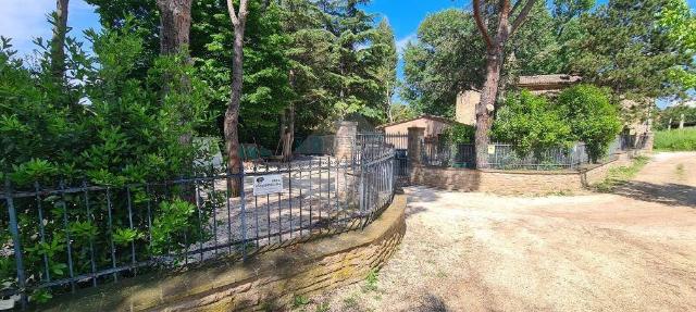 Country house or cottage, Assisi - Photo 1