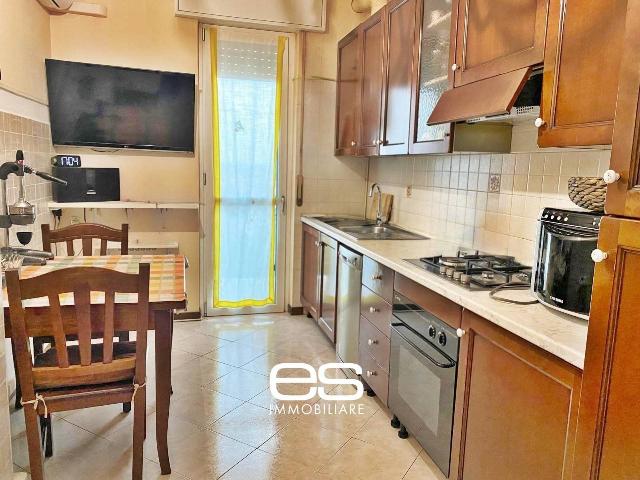 2-room flat in Via Bramante da Urbino 15, Desio - Photo 1