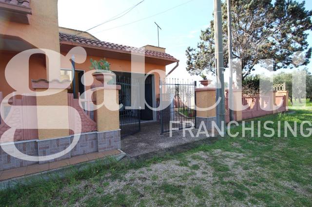 Detached house in Via degli Ulivi 50, Manduria - Photo 1