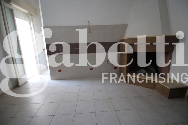 2-room flat in Via Chidro 18, Manduria - Photo 1