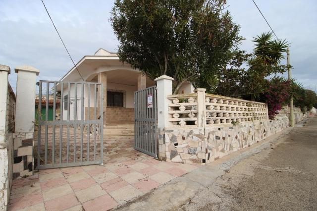 Detached house in Via 3 Scorcora Snc, Manduria - Photo 1