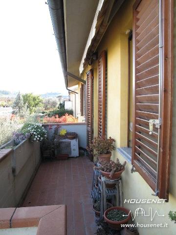 3-room flat in Via Carlo Levi, Carmignano - Photo 1