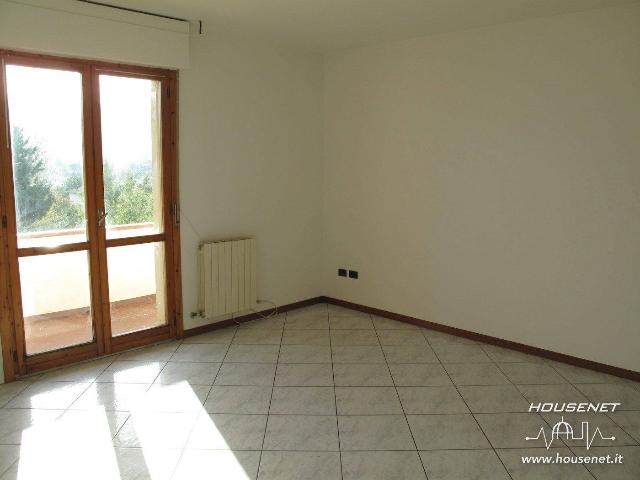 3-room flat in Via Guglielmo Marconi, Carmignano - Photo 1