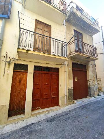 Casa indipendente in Via San Tommaso, Alcamo - Foto 1