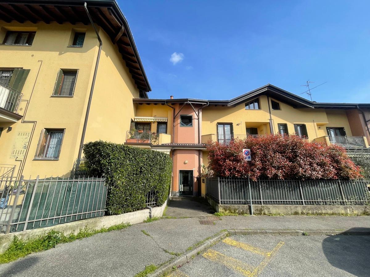 Appartamento in vendita a Bellinzago Lombardo