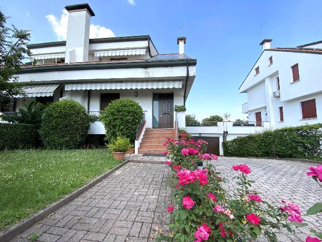 Mansion in Via Santa Bona Nuova, Treviso - Photo 1