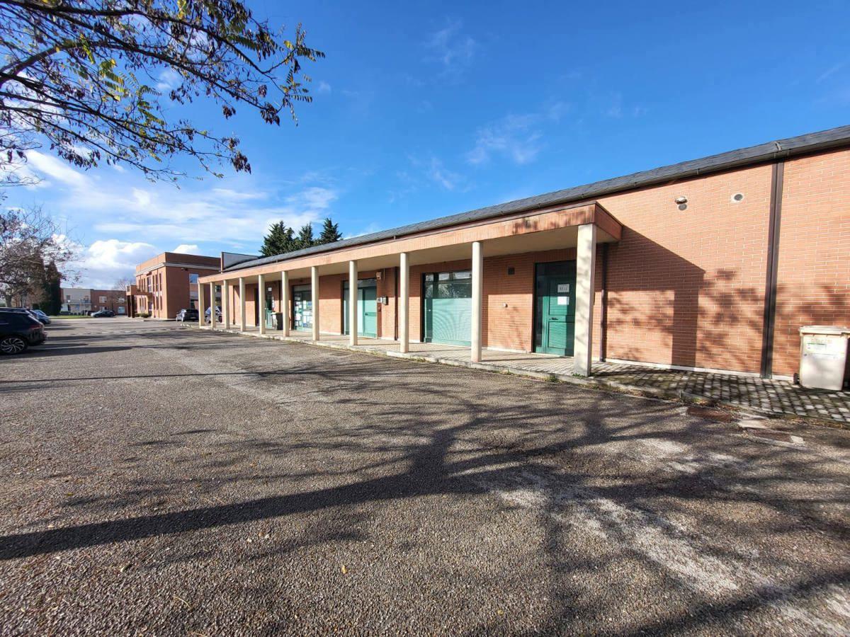 Ufficio in Via Antonio da Sangallo 17, Foligno, {3} - Foto 1