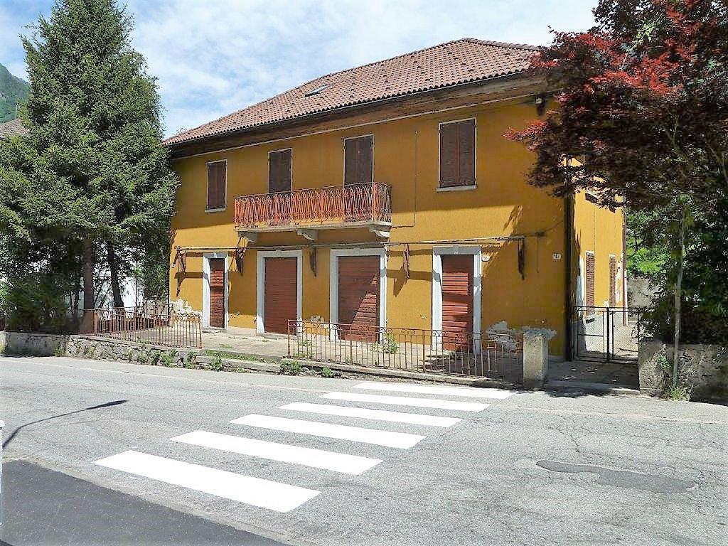 Casa indipendente in vendita a Varzo