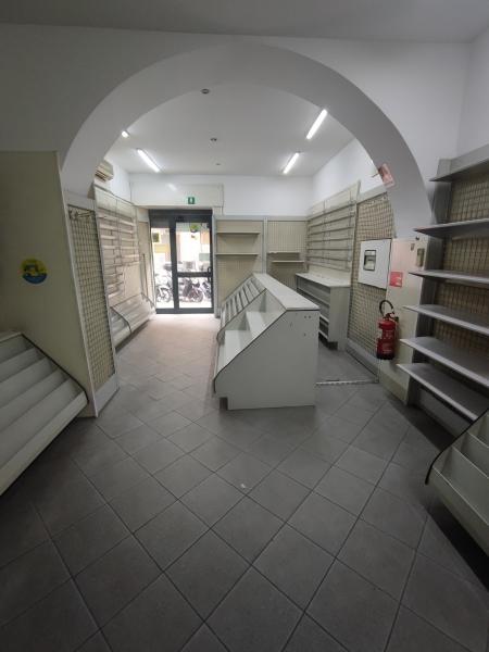 Negozio in Via Jori, Genova, {3} - Foto 2