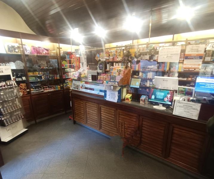 Esercizio commerciale in , Genova, {3} - Foto 1