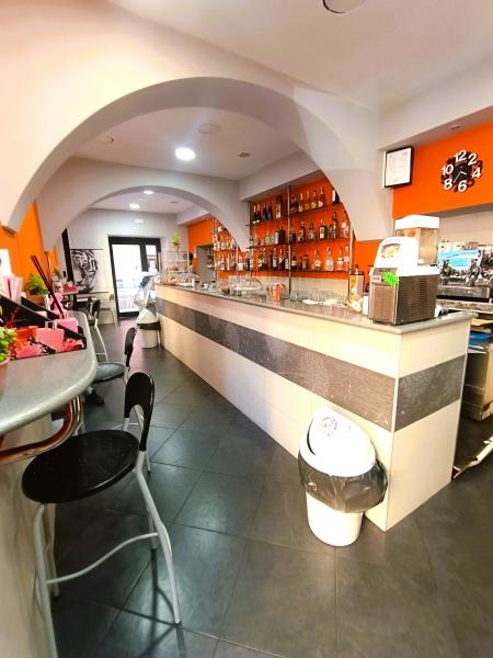 Esercizio commerciale in , Genova, {3} - Foto 1