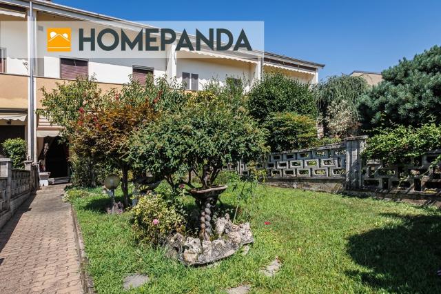 Terraced house in Via Marcello Bertinetti 51, Vercelli - Photo 1