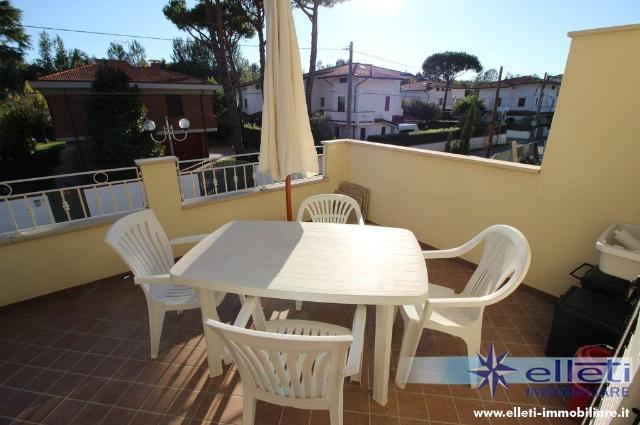 4-room flat, Montignoso - Photo 1