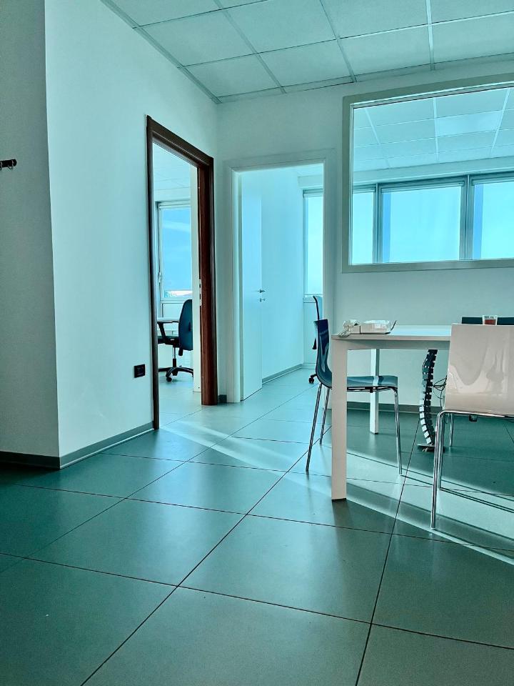 Ufficio in , Pistoia, {3} - Foto 1
