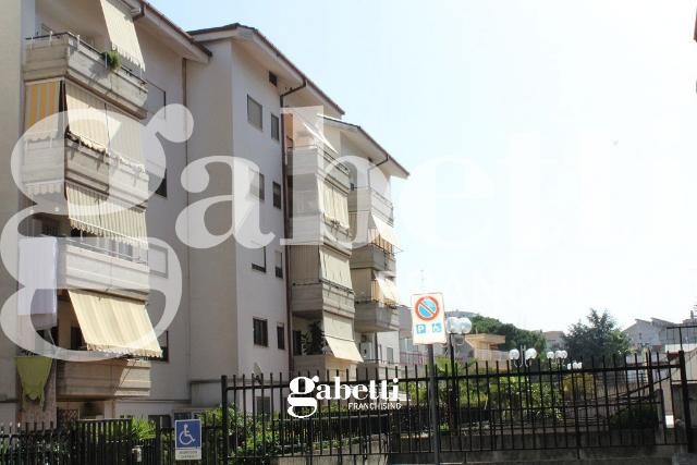 4-room flat in Via Europa 13, Canosa di Puglia - Photo 1