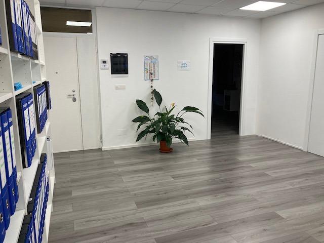 Büro in Piazza Anime 2, Brindisi - Foto 1