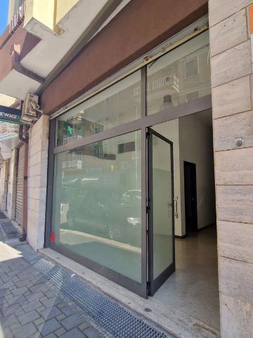 Shop in {3}, Via Cappuccini 45 - Photo 1